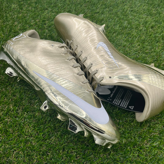 Nike Mercurial CR7 Vapor Regen Gold Limited