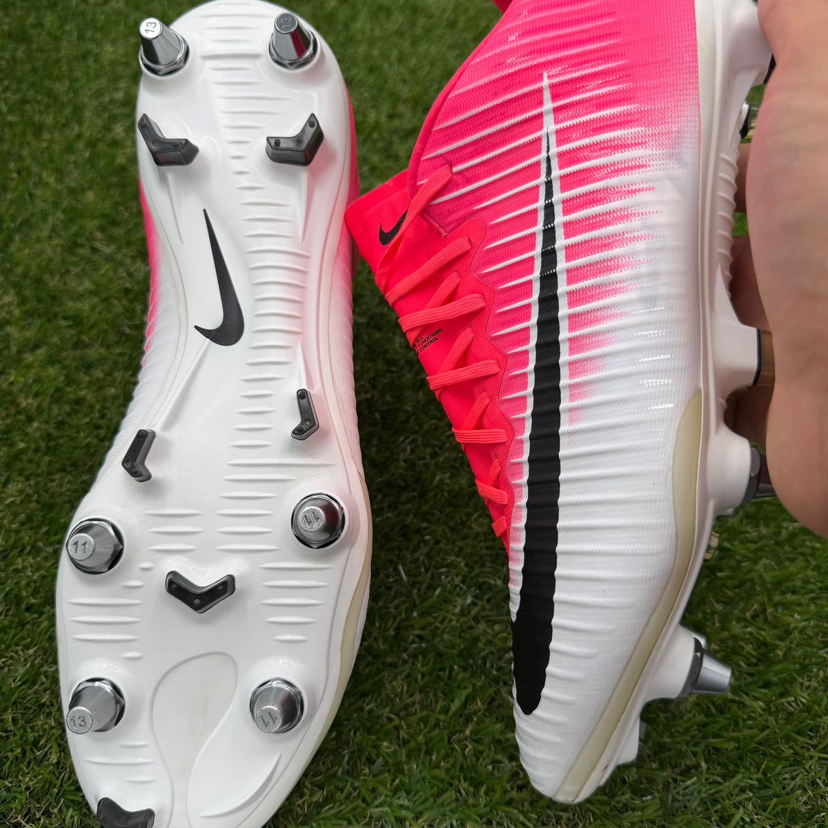 Nike Mercurial Vapor 11 SG Pink
