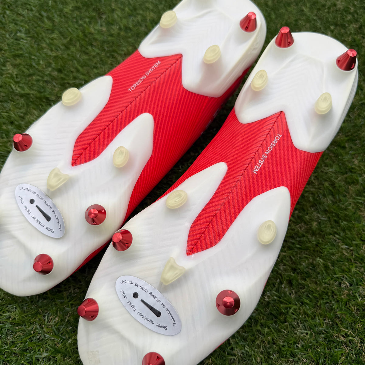 Adidas Nemeziz 19.1 SG Elite