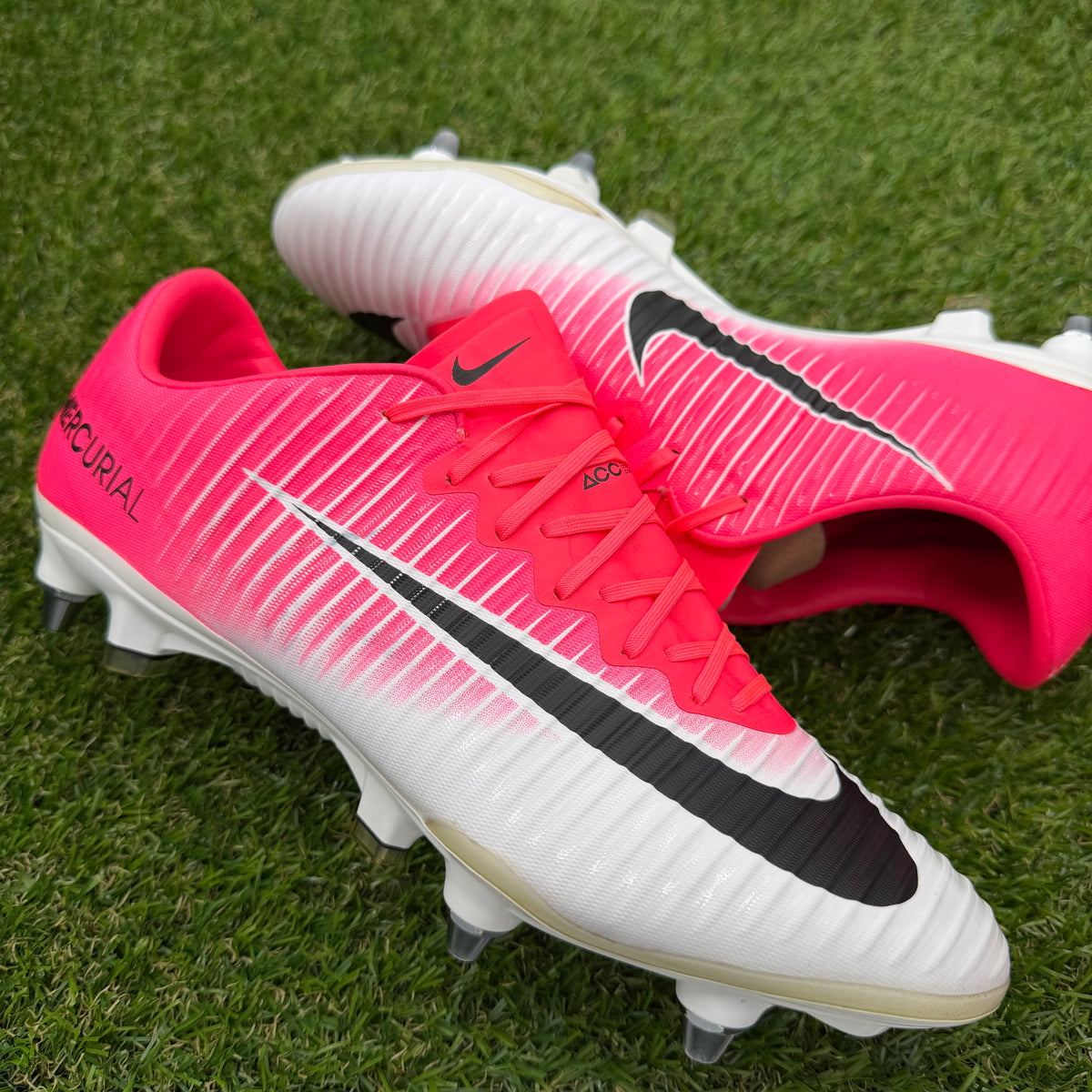Nike Mercurial Vapor 11 SG Pink