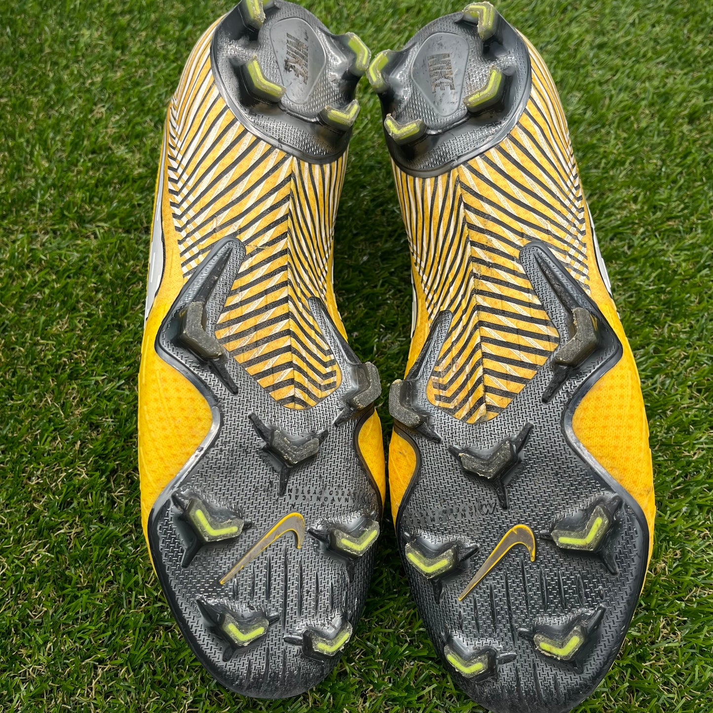 Nike Mercurial Vapor 12 Elite FG NJR