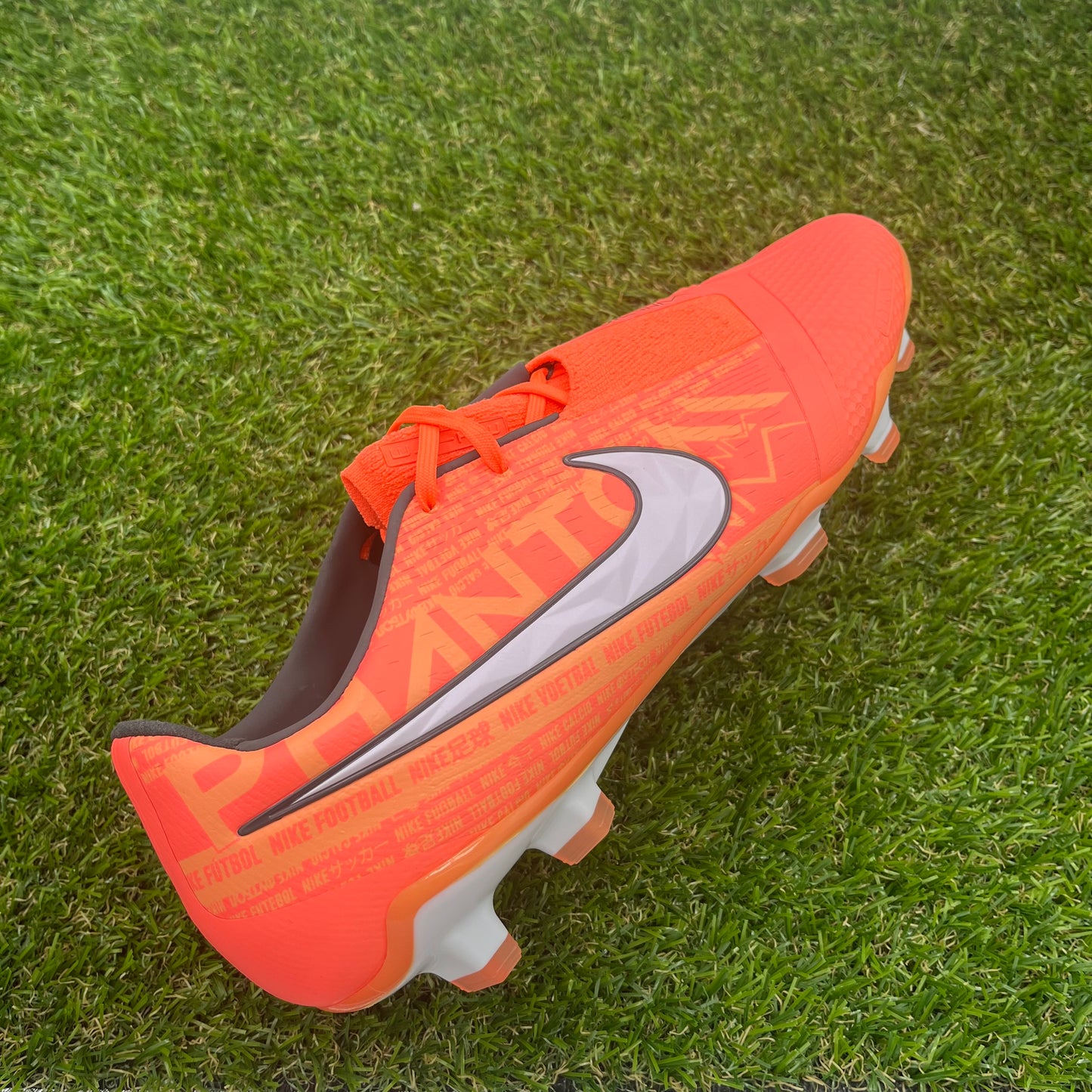 Nike Phantom Venom Elite FG