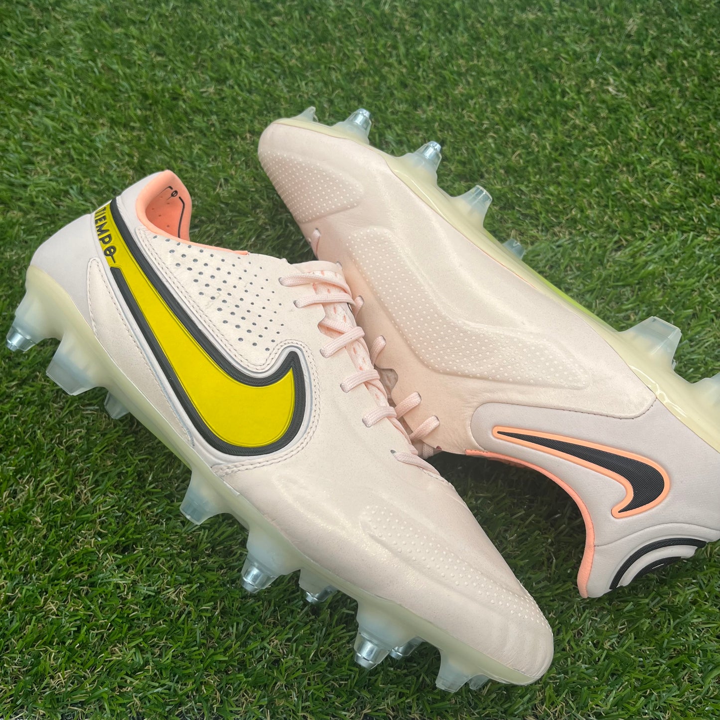 Nike Tiempo Legend 8 SG